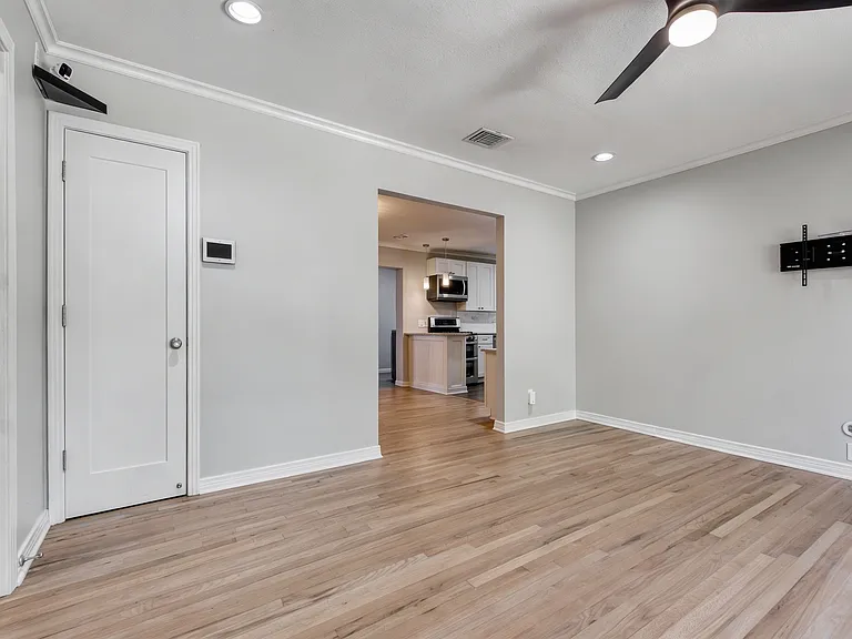 3714 Valley Ridge Rd — Photo 5