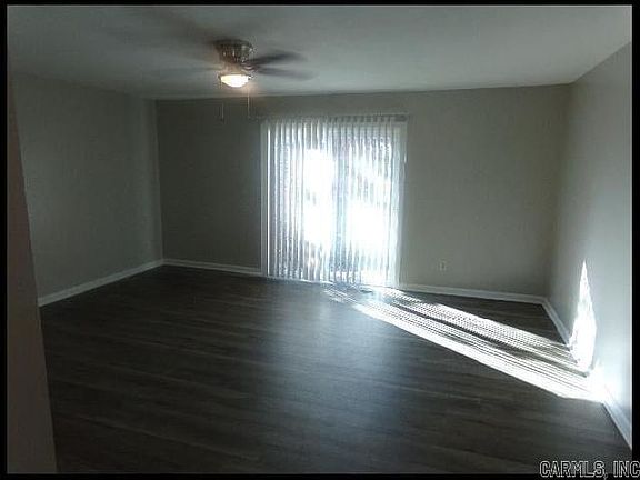 3rd image of 1813 Sanford Dr APT 3