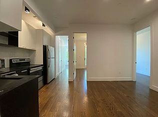 194 Scholes St #2L, Brooklyn, NY 11206