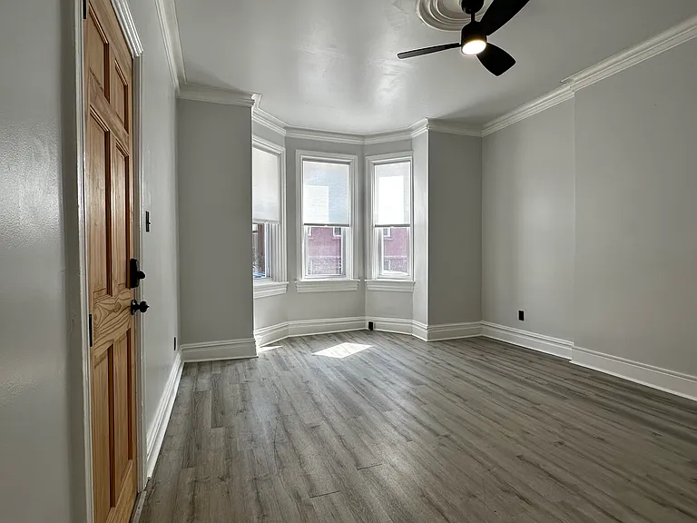 S 2nd St — Photo 1