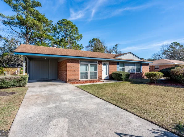 609 Palmetto St, Hinesville, GA 31313