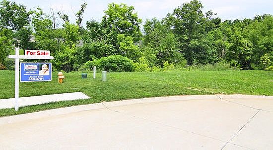 1st image of 3058 Fox Hollow Dr