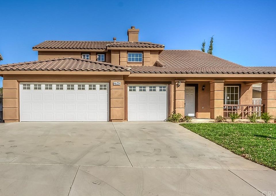 2nd image of 27642 Silver Cloud Ct