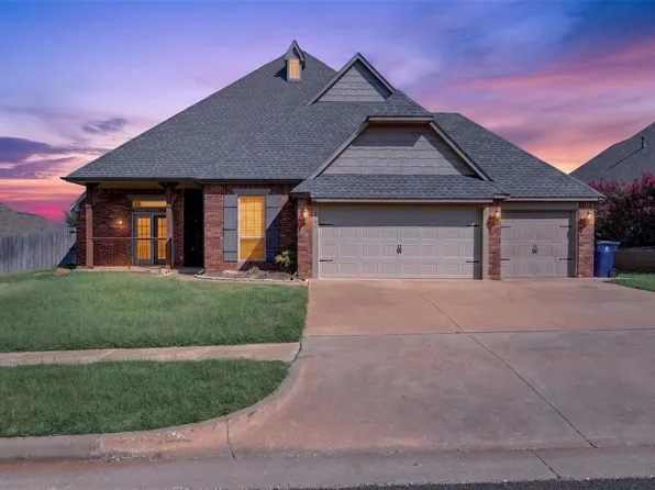 19504 Chestermere Cir, Edmond, OK 73012