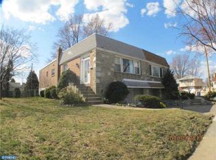 9996 Sandy Rd, Philadelphia, PA 19115