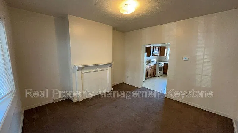 272 Lelia St — Photo 4