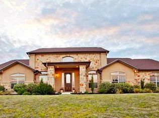 824 Golden Eagle Ln, Dripping Springs, TX 78620
