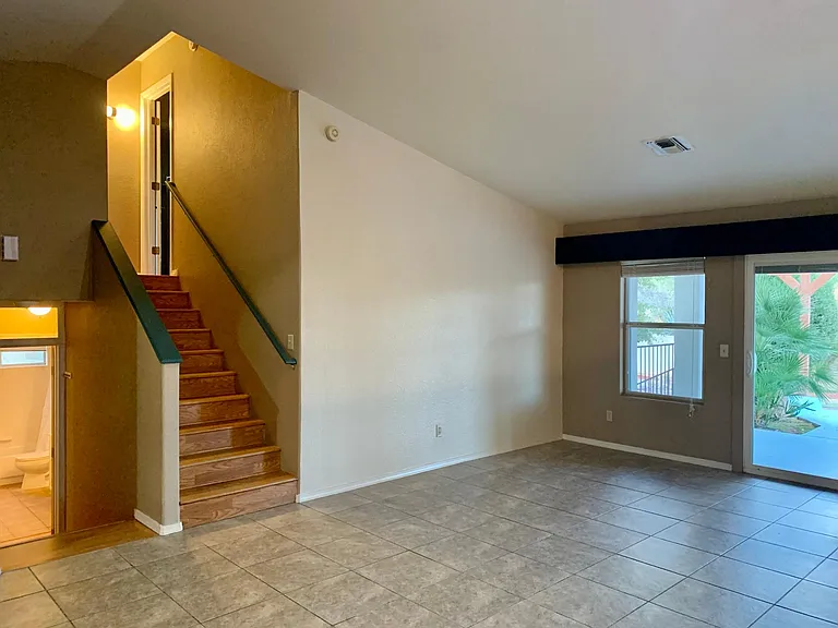 7320 E Knollwood Dr — Photo 6