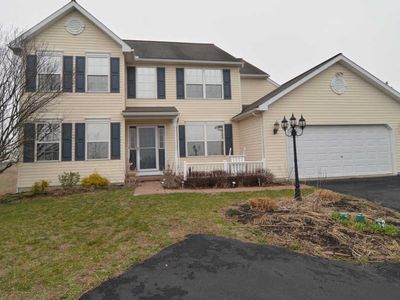 410 E 3rd St, Bernville, PA, 19506