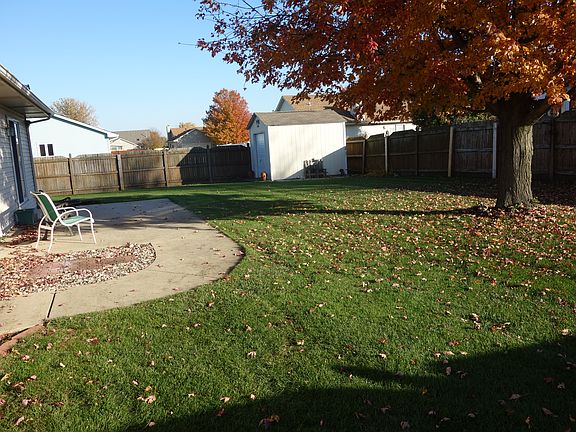 5th image of 1406 Truman Dr