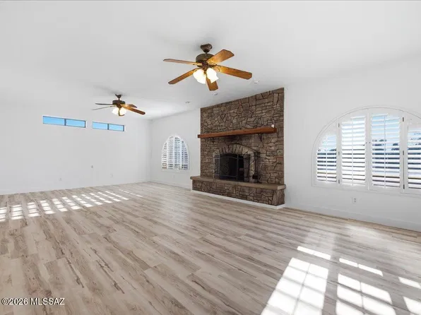 8790 N Morning View Dr, Tucson, AZ 85704