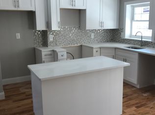 3212 Pearsall Ave, Bronx, NY 10469