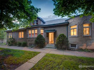 6200 N Moody Ave, Chicago, IL 60646