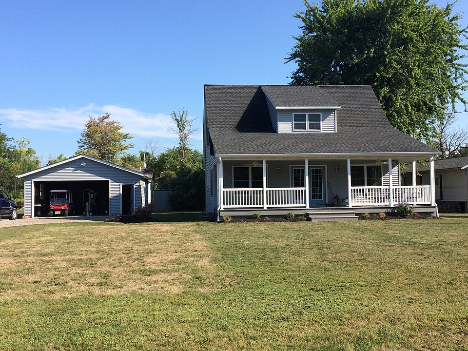 1st image of 301 Orchard