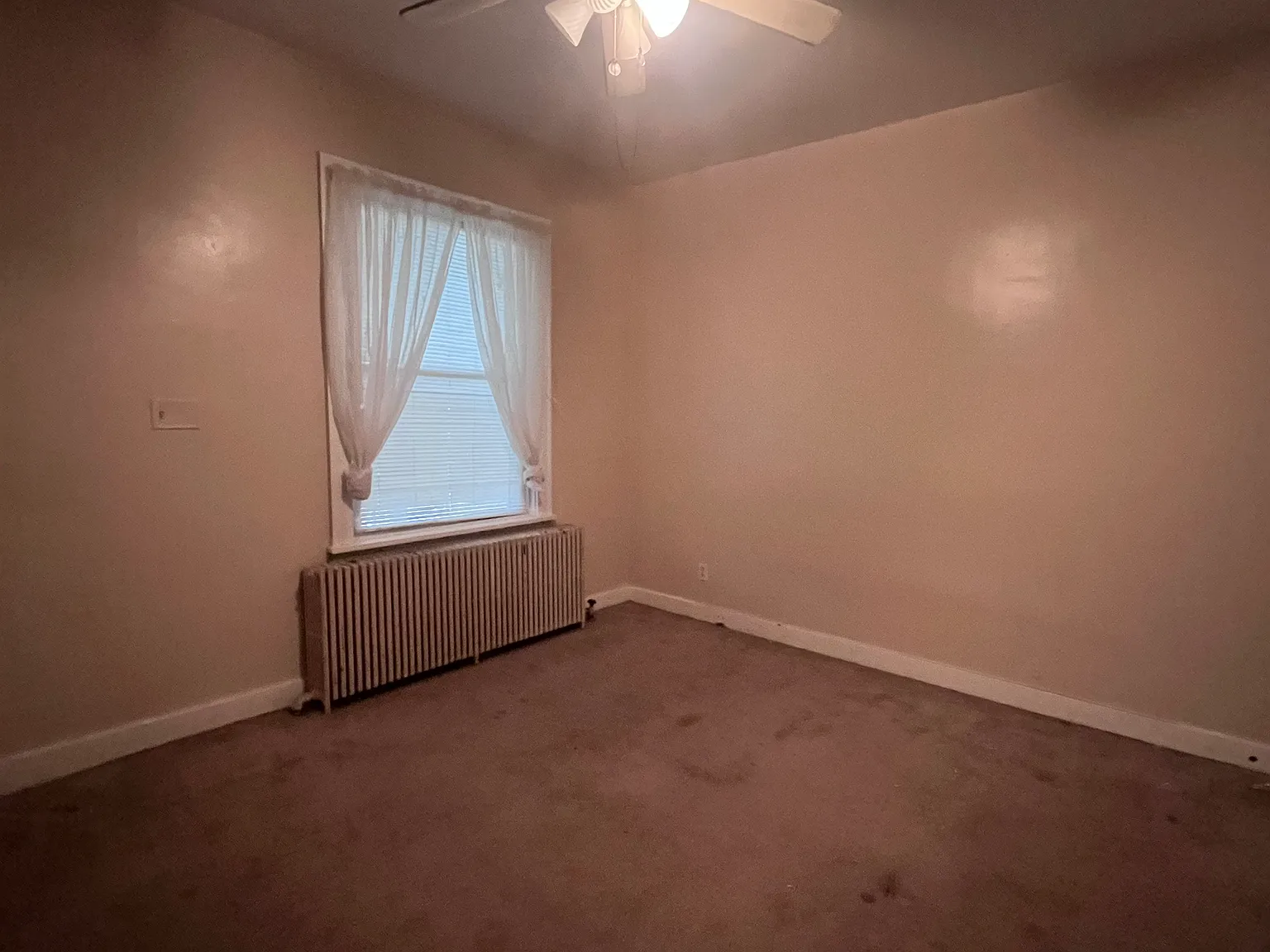 2 bed, $850 — Photo 4