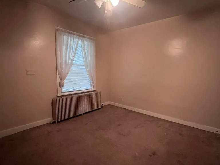 176 Washington Ave #A — Photo 4