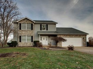 4915 Sunview Dr, Quincy, IL 62305