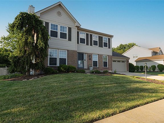 2nd image of 2055 Rosina Dr