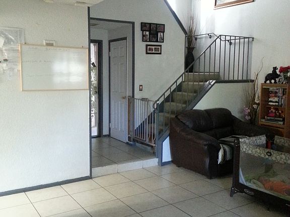 3rd image of 1212 S Beechwood Ave