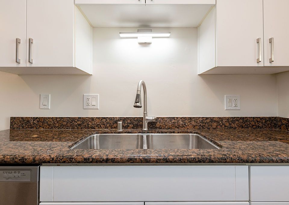 1st image of 1066 Turquoise St #4