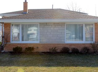 10537 S Lavergne Ave, Oak Lawn, IL 60453