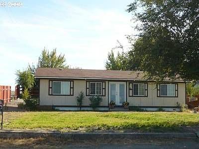 2nd image of 190 Hurd Ln