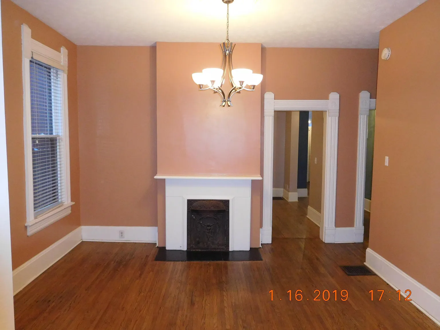 3 bed, 2.5 bath, 2364 sqft, $3,100 — Photo 4