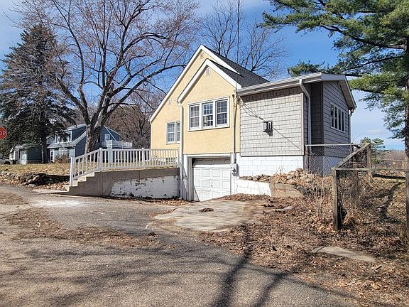 2nd image of 500 Riverside Blvd