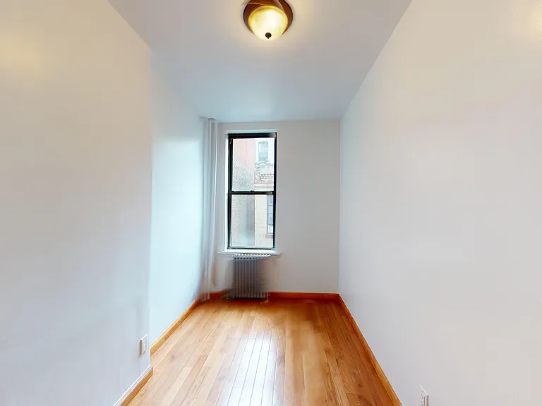 787 9th Ave #4S — Photo 8