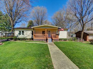 307 Elam Ave, Eden, NC 27288