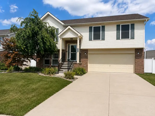 20790 Briarwood St, Brownstown, MI 48183