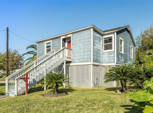 5602 Menard Ave, Galveston, TX 77551