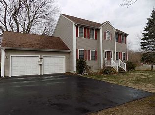 1362 Charles St, North Providence, RI 02904