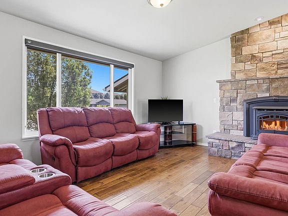 5th image of 7807 W 12th Ave