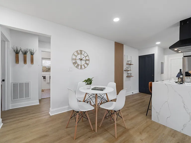 776 Watkins Rd — Photo 5
