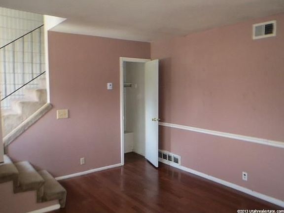 3rd image of 1852 Homestead Farms Ln APT 3