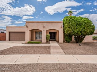 7440 E Rio Verde Dr, Tucson, AZ 85715