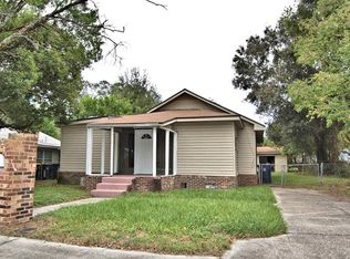 605 Lime St, Auburndale, FL 33823