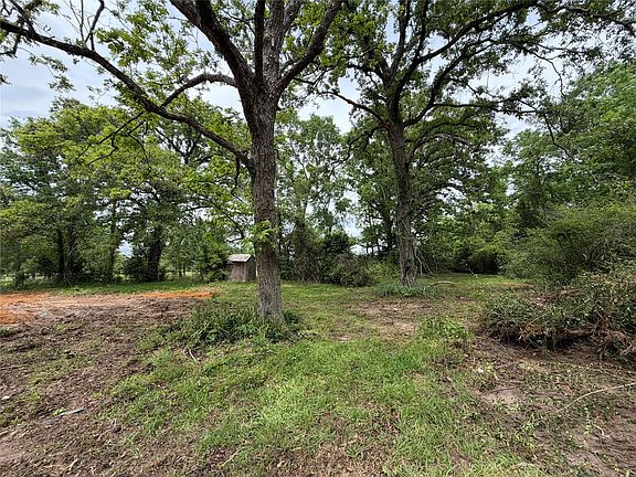 3rd image of 4831 Menard Chapel Rd