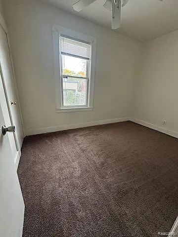 295 Marston St — Photo 3