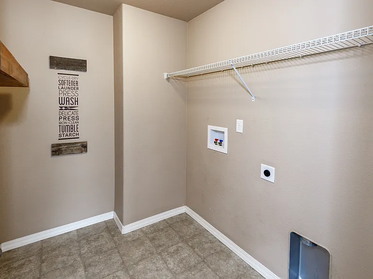 9529 Ghost Flower Ln — Photo 42