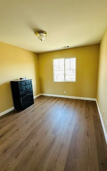 1442 Orange Grv — Photo 10