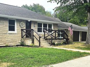 237 W Monroe Ave, Chandler, IN 47610