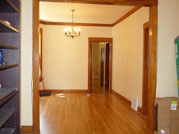 4th image of 3621 W Wrightwood Ave #1