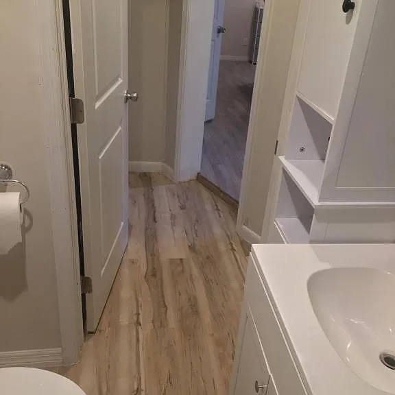 1033 Neville Ave — Photo 10