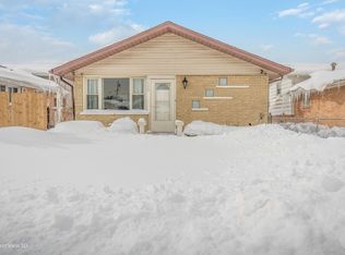 7608 Lockwood Ave, Burbank, IL