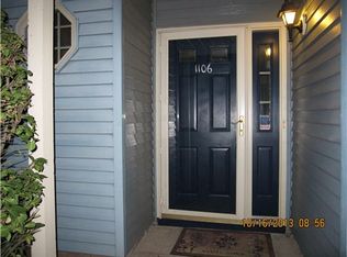 1106 Timber Oaks Rd, Edison, NJ 08820