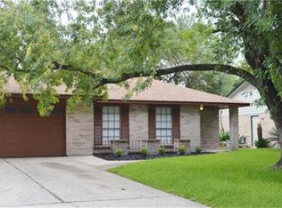 7918 Salge Dr, Houston, TX 77040