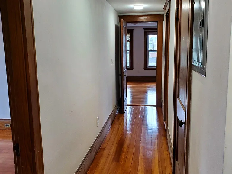 22 Allen St #2 — Photo 13