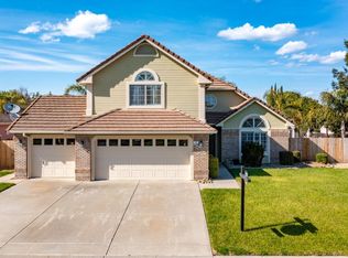 655 Forest Ridge Ln, Vacaville, CA 95687